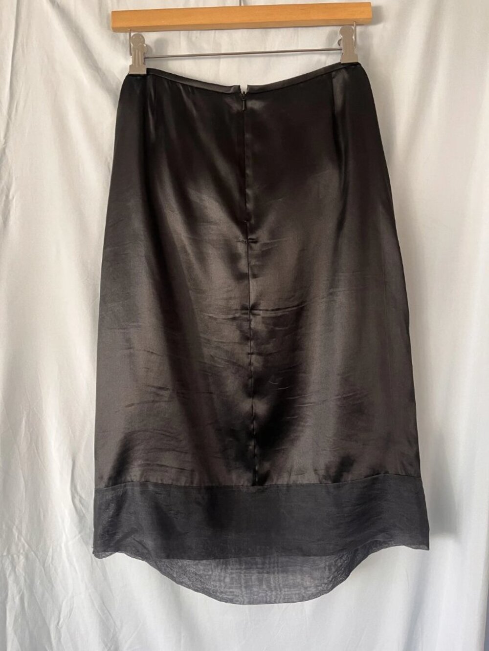 DKNY Black Satin Slip Skirt Y2K Minimalist Vintage Midi Skirt Size 10 - Picture 3 of 7